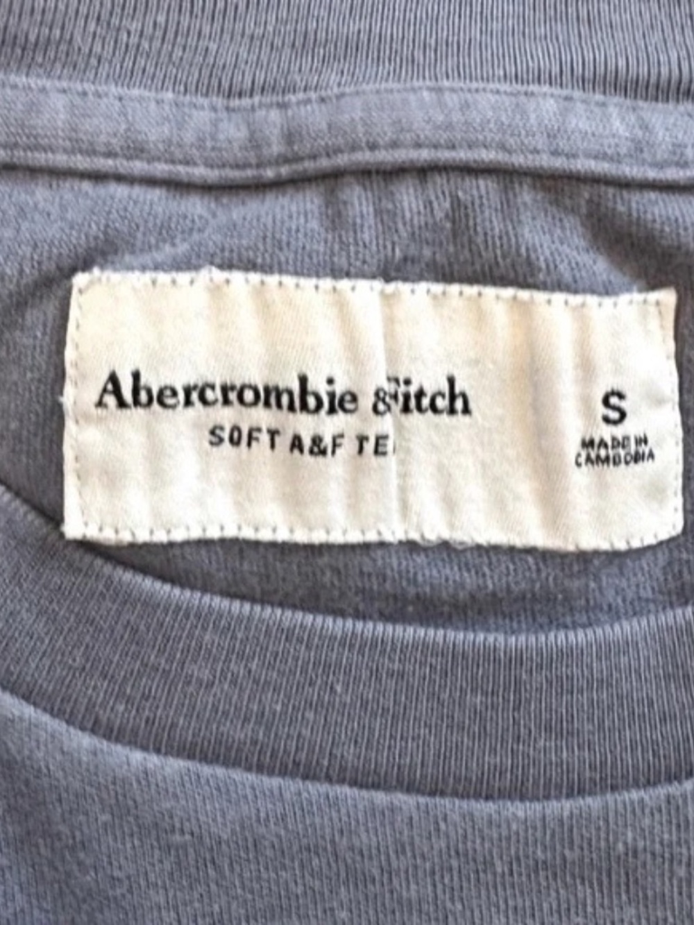 ABERCROMBIE & FITCH Men’s 4 T-Shirt Bundle Short Sleeve Logo Graphic - Picture 14 of 14